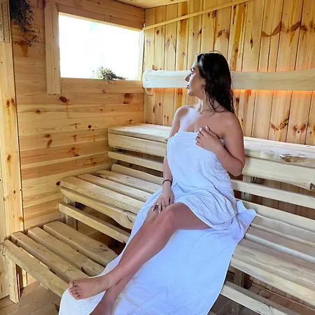 Love hotel Love Sauna Jacuzzi Dobrzewino