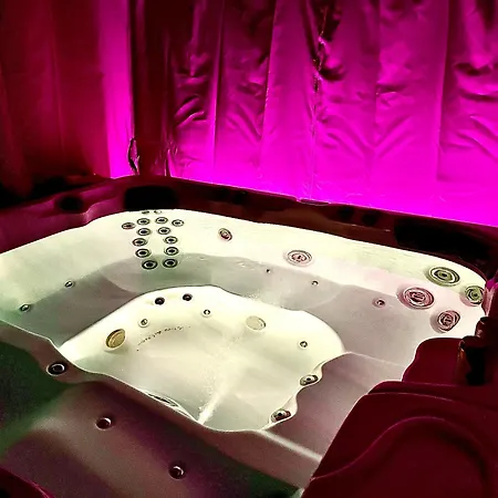 Timebasishotel Sauna Jacuzzi Dobrzewino